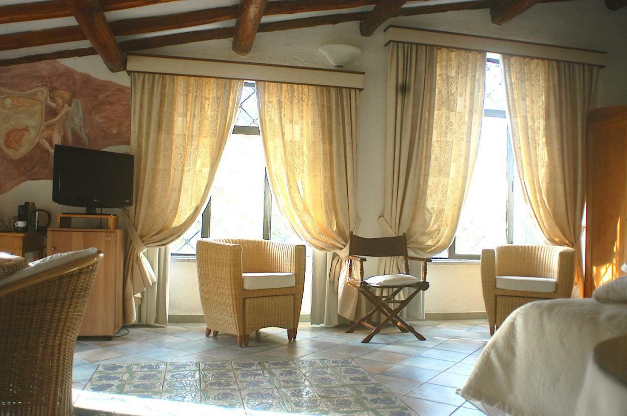 Hotel Villa Clementina ブラッチャーノ エクステリア 写真